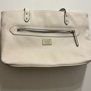 Jones New York White Leather Purse Bone Off White Ivory Leather Pockets Zipper